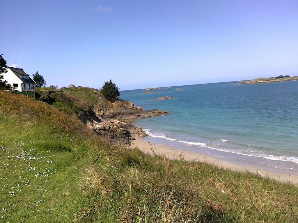Camping Kerlaudy Mer Et Yourtes Plouenan Exterior photo